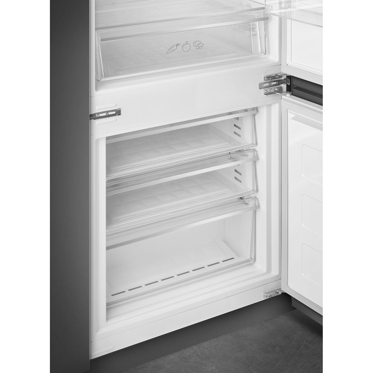 Smeg Bottom Freezer Refrigerator, 7Drawers, 70Cm, White