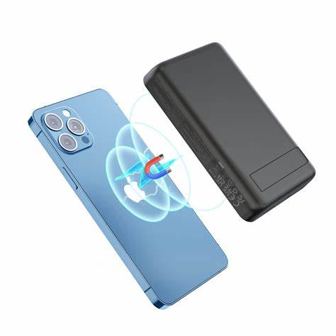 Choetech Power Bank, 10,000 Mah, Magnetic with Stand