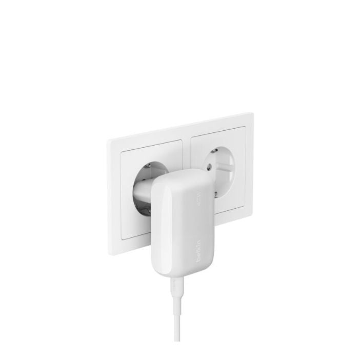 Belkin Wall Charger Boost Charge with PPS, 42Watts, USB-C & USB-A, White Belkin Wall Charger Boost Charge with PPS, 42Watts, USB-C & USB-A, White
