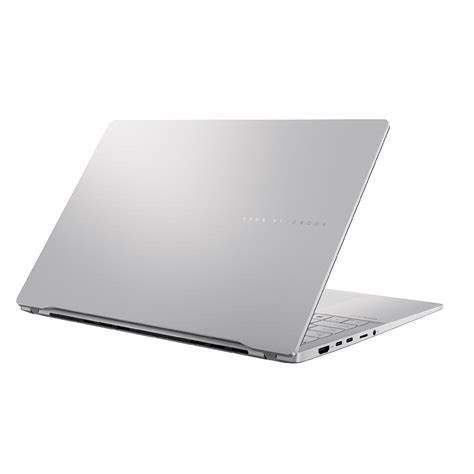 S5507QA-MA001W/ASUS Vivobook S 15 OLED-Snapdragon X Elite X1E 78-32GB RAM-1TB SDD-15.6"inch-Silver-W