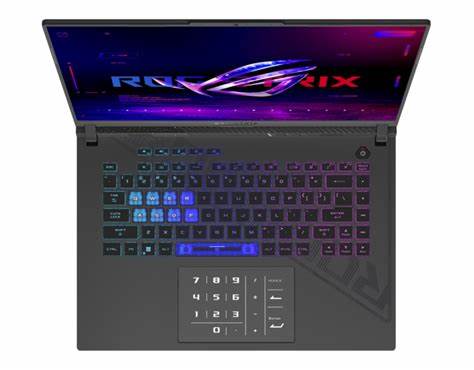 لابتوب Asus ROG Strix G16 بمعالج Core i7، ذاكرة 16 جيجابايت DDR5 وسعة تخزين SSD 512 جيجابايت، شاشة 16 بوصة، نظام تشغيل ويندوز 11