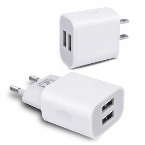 SHT Universal travel Adapter Charger, White SHT Universal travel Adapter Charger, White