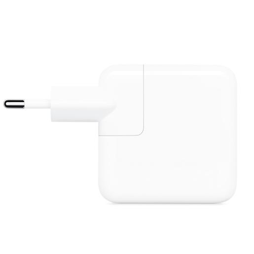A /Apple 30W USBC Power Adapter